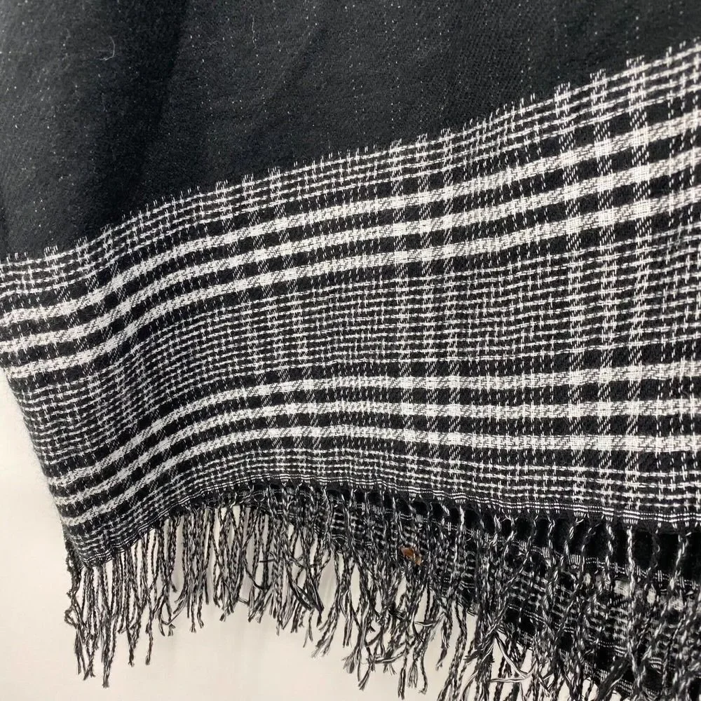 Lulla Collection By Bindya Women's One Size Blanket Scarf Black White Plaid NWT‎